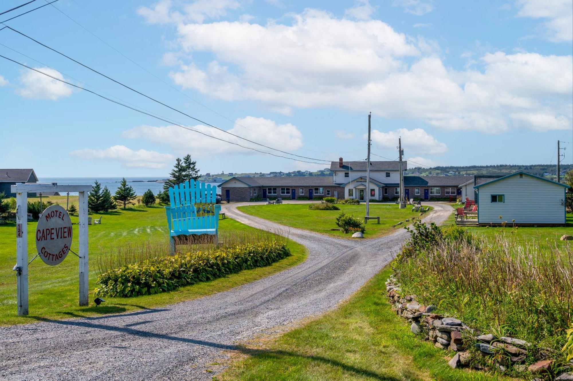Motel Cape View & *