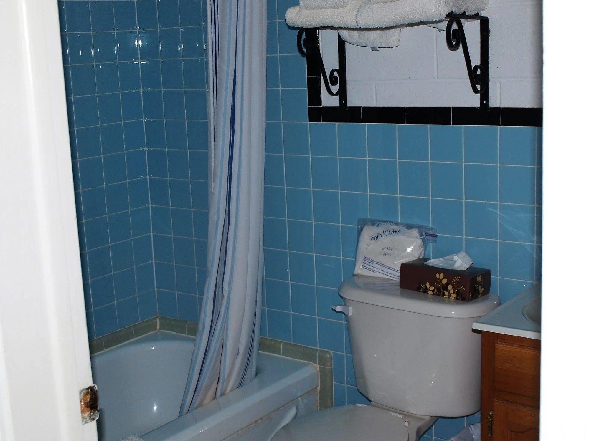 Motel Cape View &